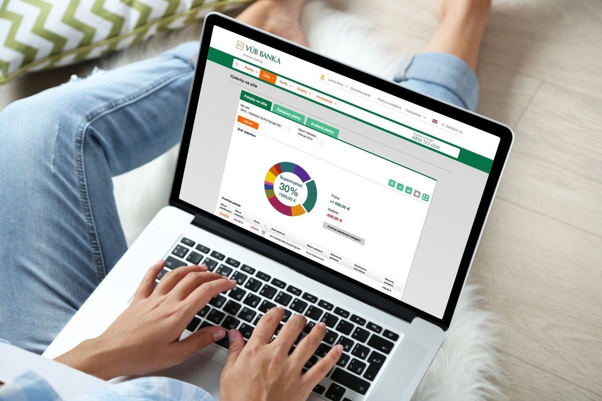 Internet Makes Change